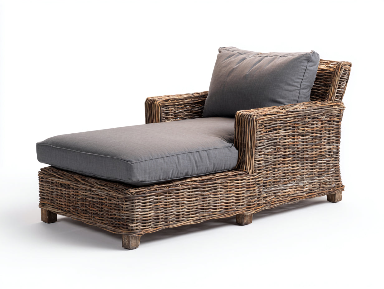 Sonnenliege aus Rattangeflecht 170 x 80 x 85 cm - Naturbraun und Grau - gepolsterte Liegefläche mit Armlehnen